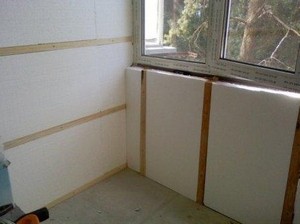 Основные преимущества утепления балкона изнутри
