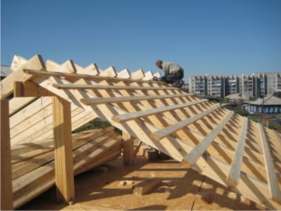 Плюсы и минусы металлической крыши